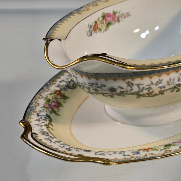 Noritake Woodmere 662 Gravy Sauce Boat - Picture 3 of 10